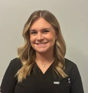 Mackenzie Mouton – Surgical Assistant