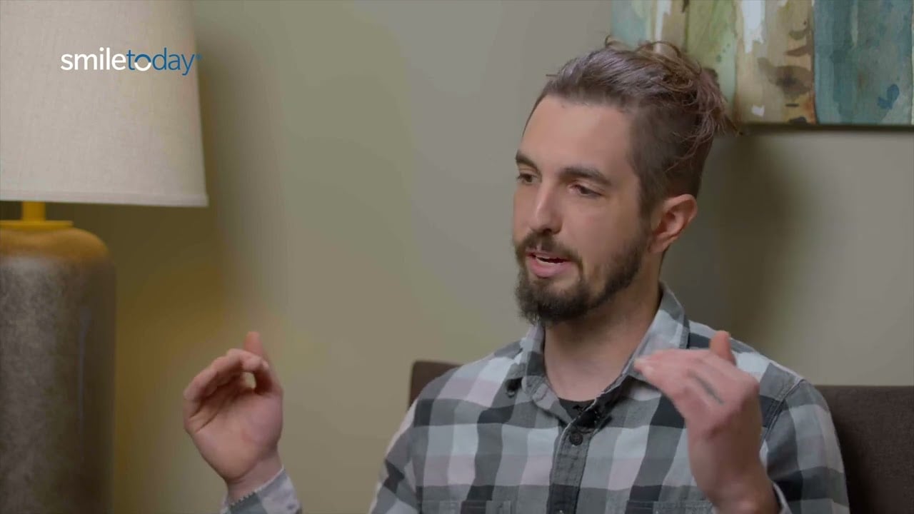 Colin's Smile Today Story Replacing Missing Teeth With Dental Implants Video Thumbnail